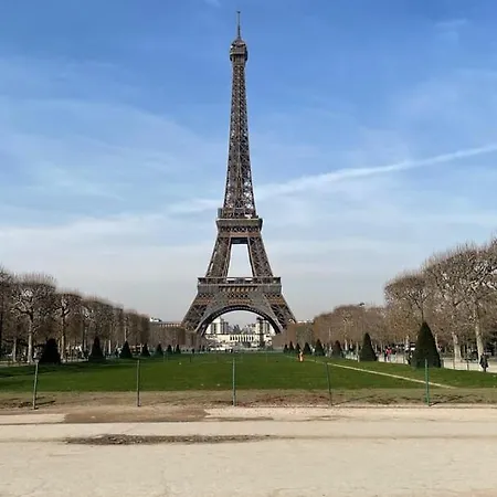 Lejlighed Guestready - Modern Retreat Near The Eiffel Tower